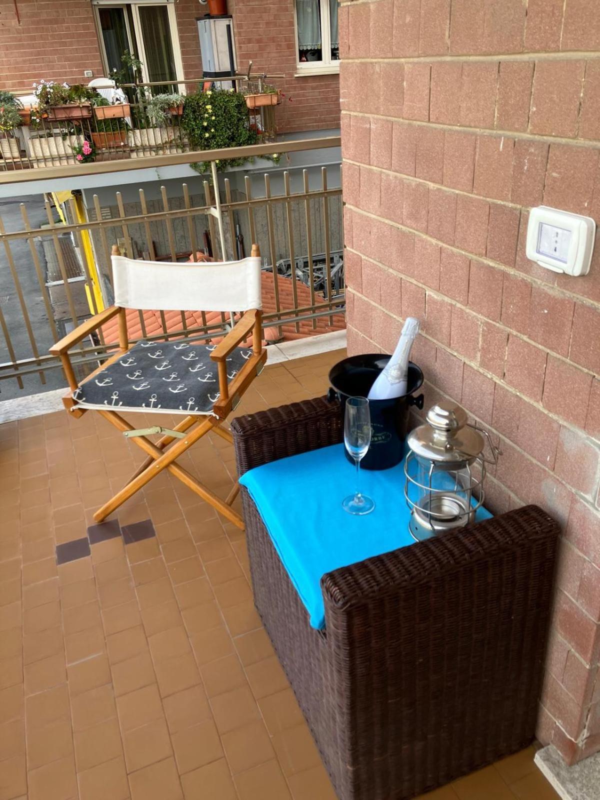 La Dimora Di Livia Aparthotel Λίντο ντι Όστια Εξωτερικό φωτογραφία